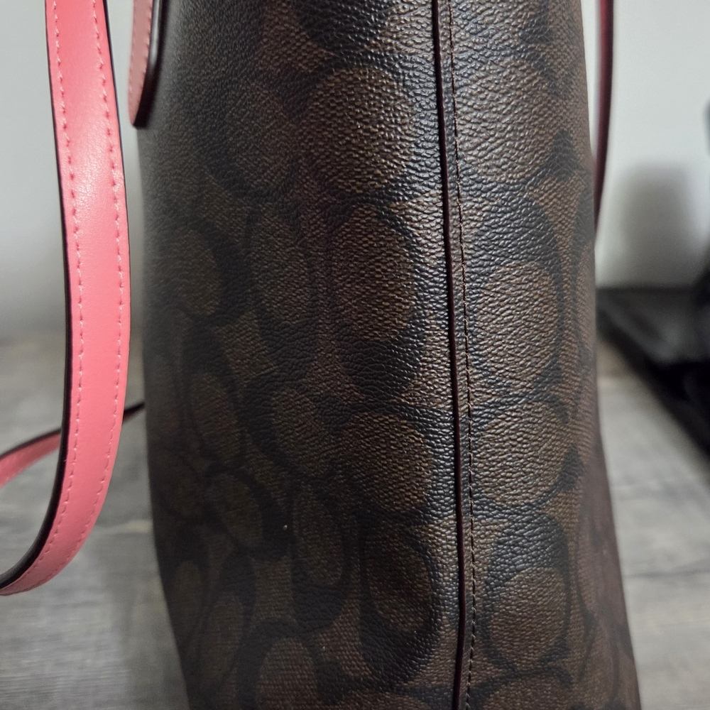 EUC Coach Brown and Pink Tote Bag - Picture 13 of 13